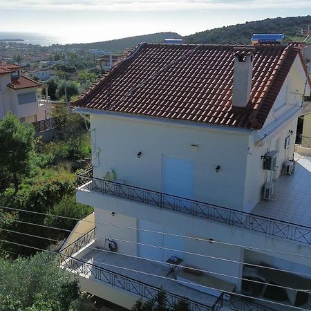 Agia Marina  Beautiful Maisonette With A View To The Mountains And The Sea מראה חיצוני תמונה