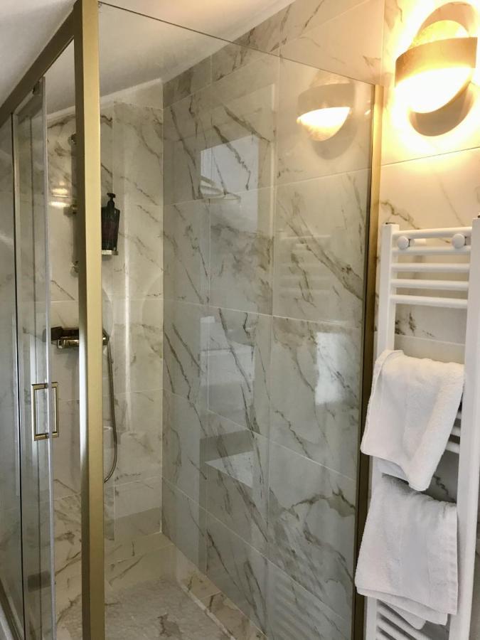 Agia Marina  Beautiful Maisonette With A View To The Mountains And The Sea מראה חיצוני תמונה