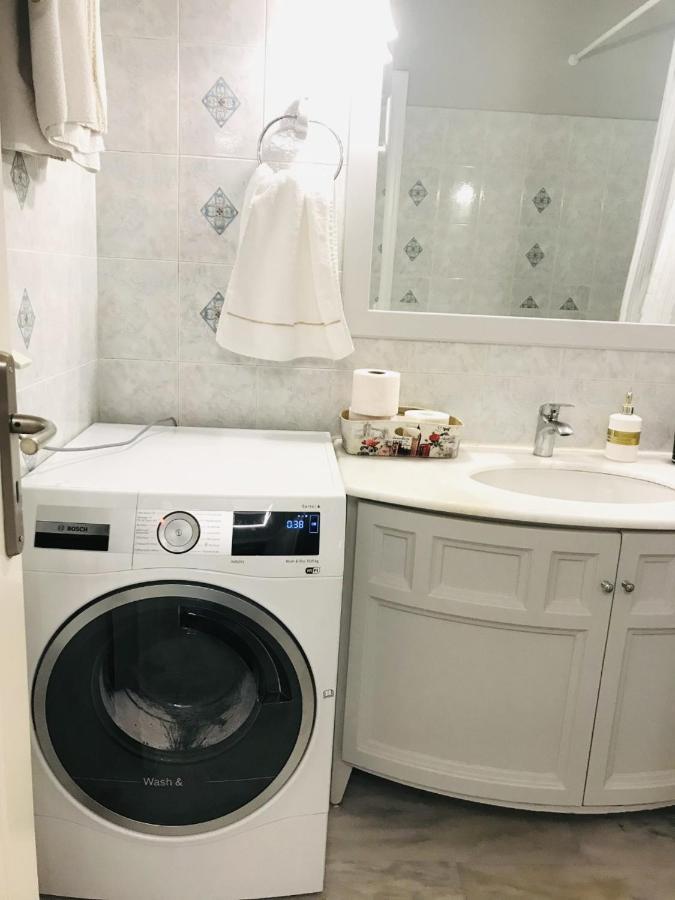Agia Marina  Beautiful Maisonette With A View To The Mountains And The Sea מראה חיצוני תמונה